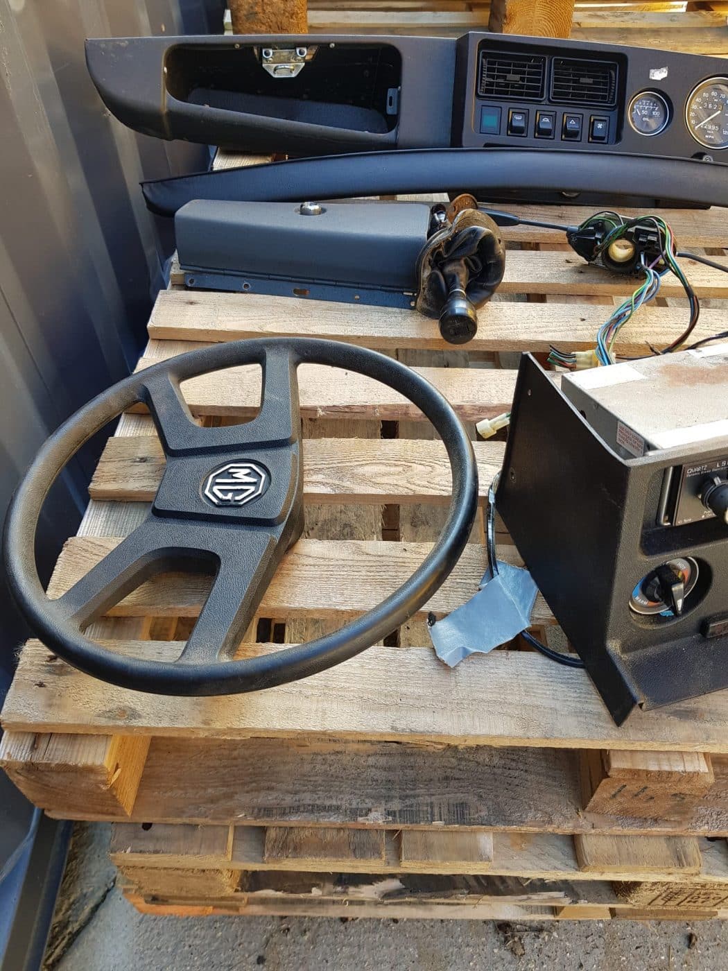 160322 Removing Usable Parts from the 1978 MGB GT Interior 5 1