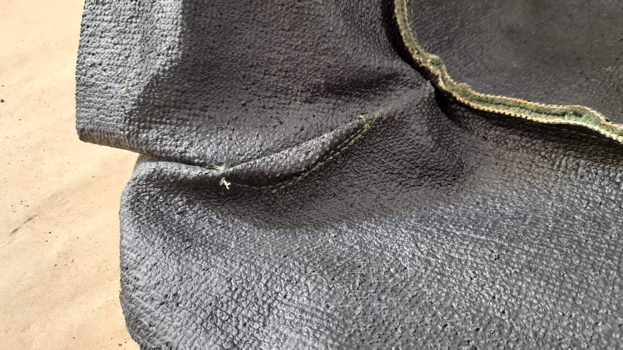 300322 1952 MG TD Carpet Remake 12 1