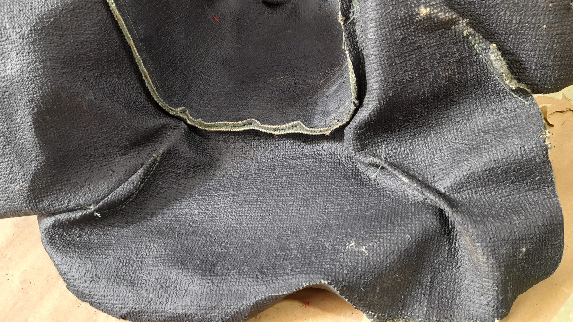 300322 1952 MG TD Carpet Remake 13 1