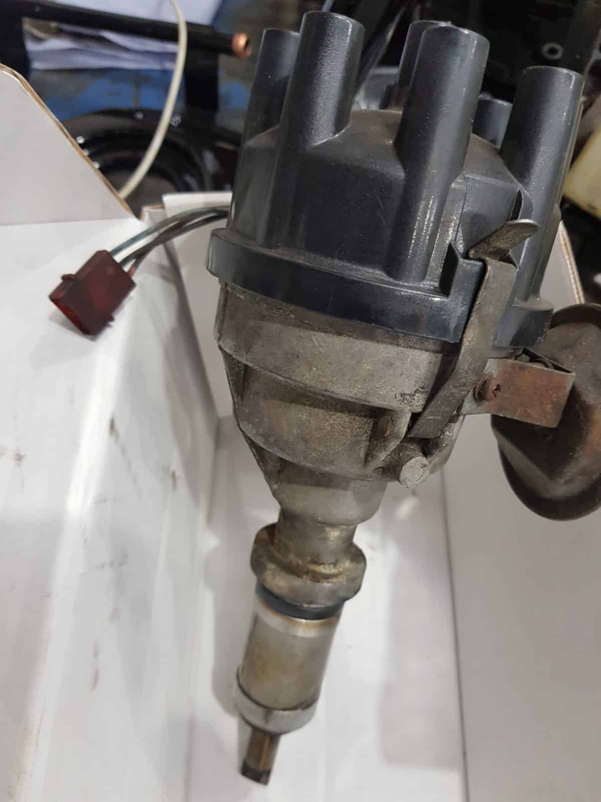 010422 1974 MGB GT V8 New Wiring Coil and Distributor 1
