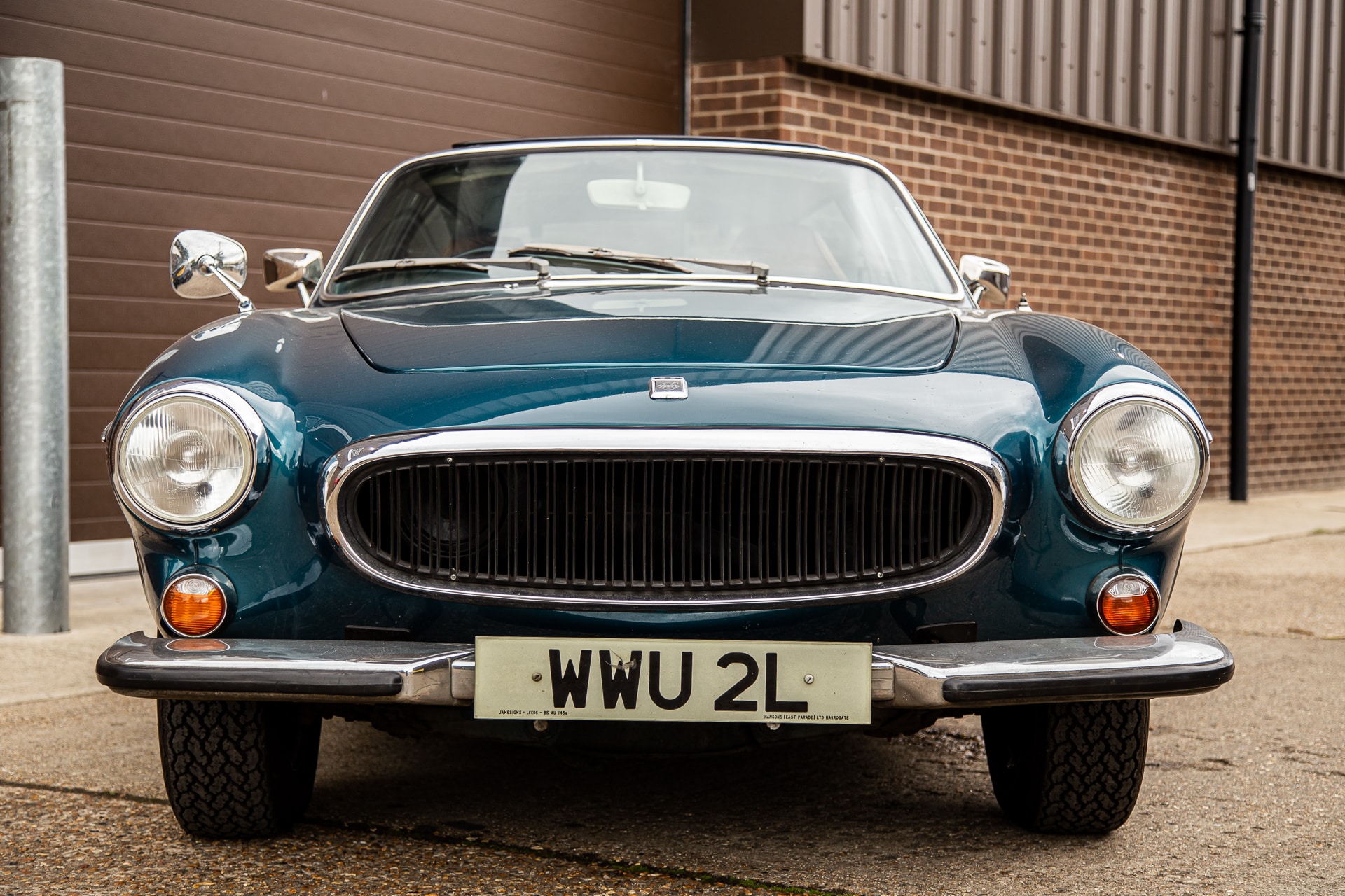 040422 1973 Volvo P1800 2 1