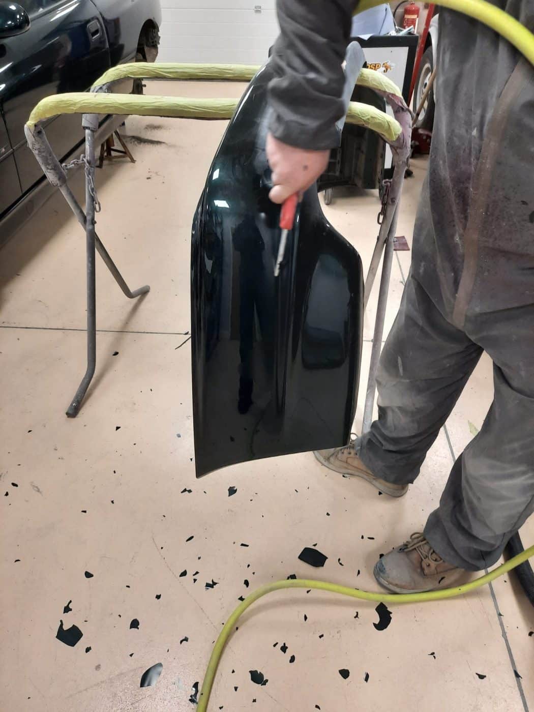 050422 1995 BMW 850CSi Rear Bumper Sanding and Prepped 8 1