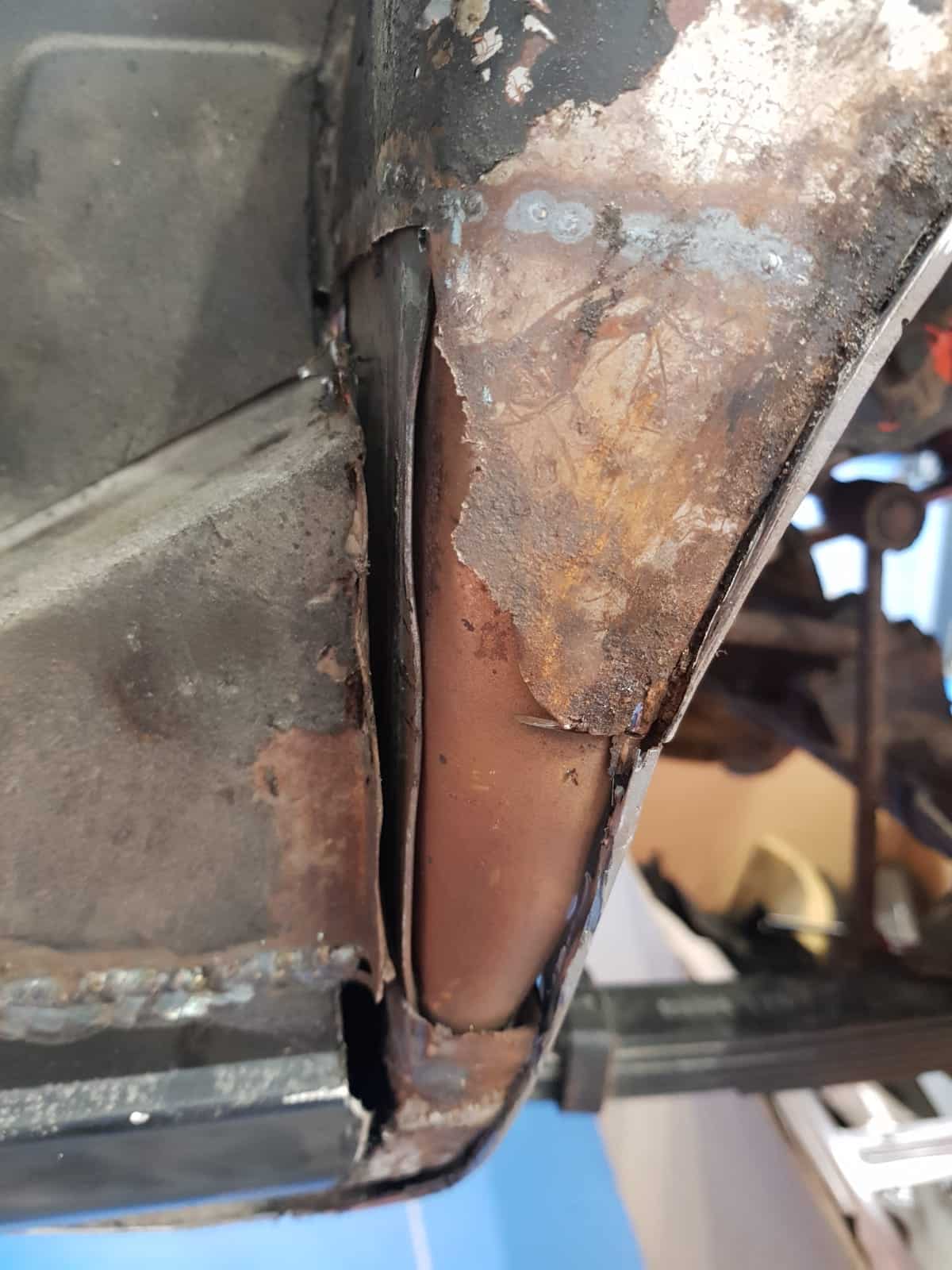 130422 1978 MGB GT Body Repairs 8 1