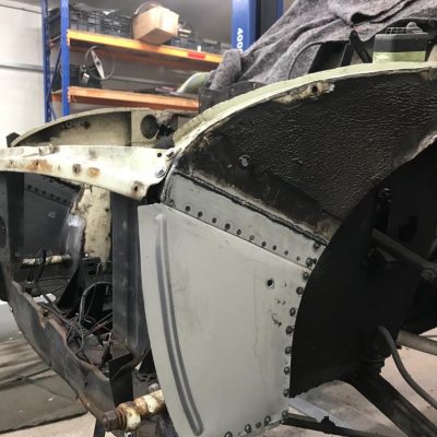 140422 - 1969 Morris Minor Convertible Metal Repairs to Inner Wing