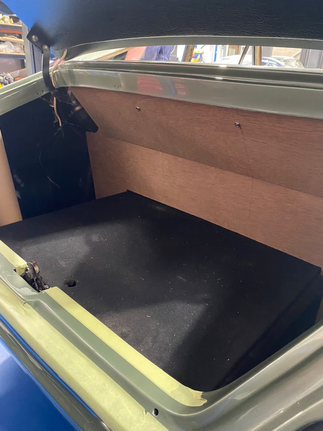140422 1979 Arrow Ferrari Daytona Boot Boards and Centre Console Extension Test Fit 2 1