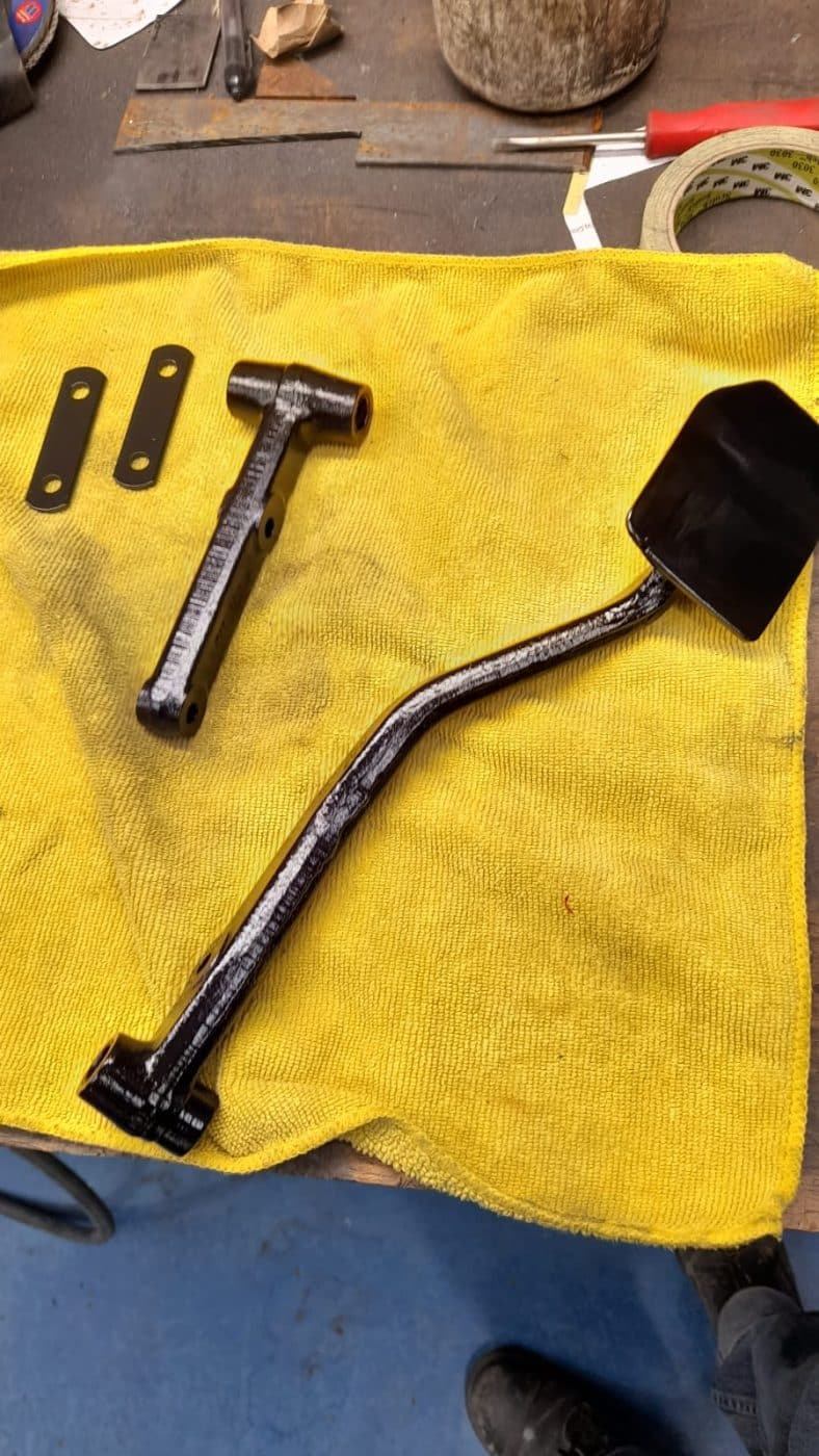 140422 1979 Arrow Ferrari Daytona Heater Pedal Box and Demister Plenum 23 1