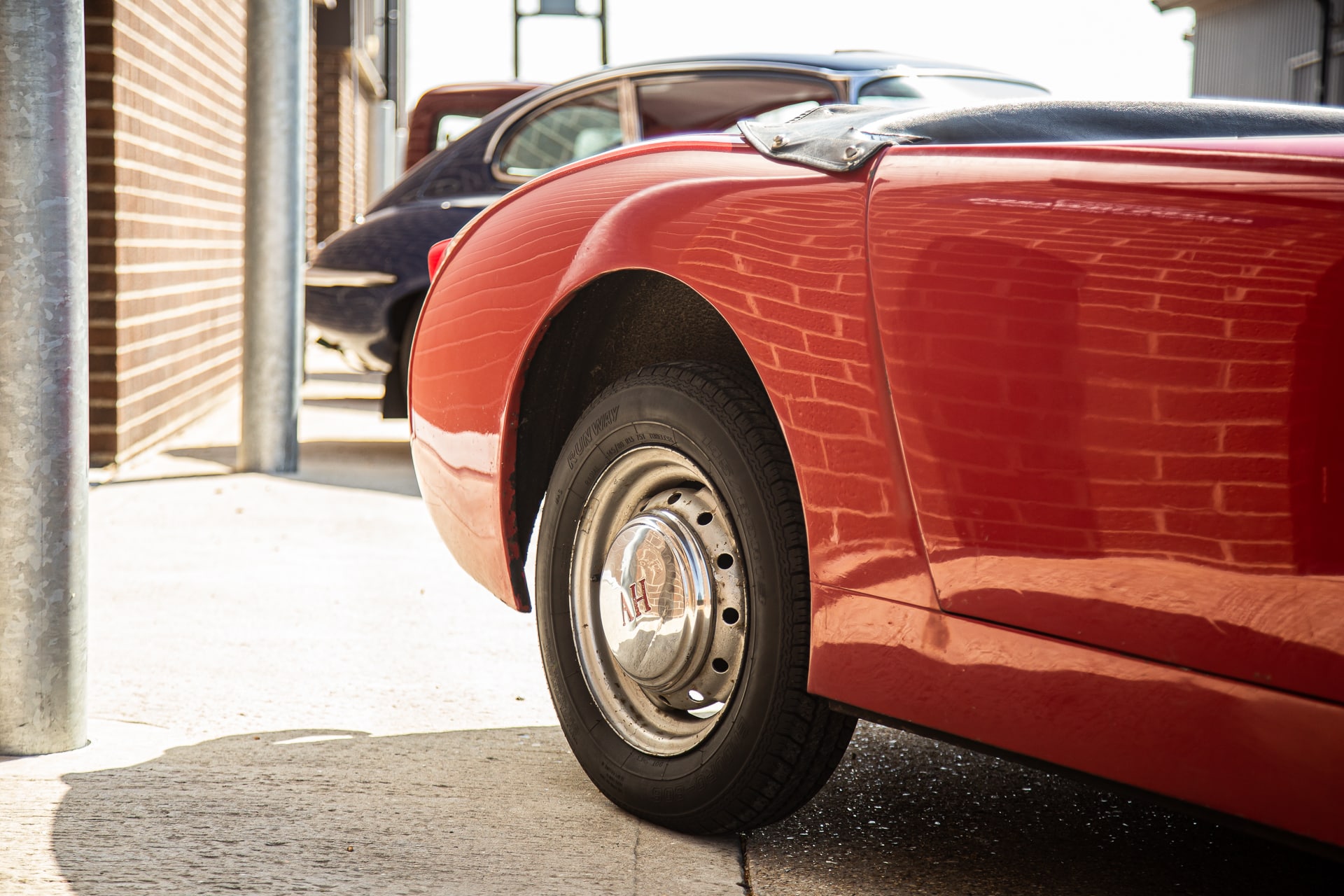 220422 1959 Austin Healey Sprite Leaving 17 1
