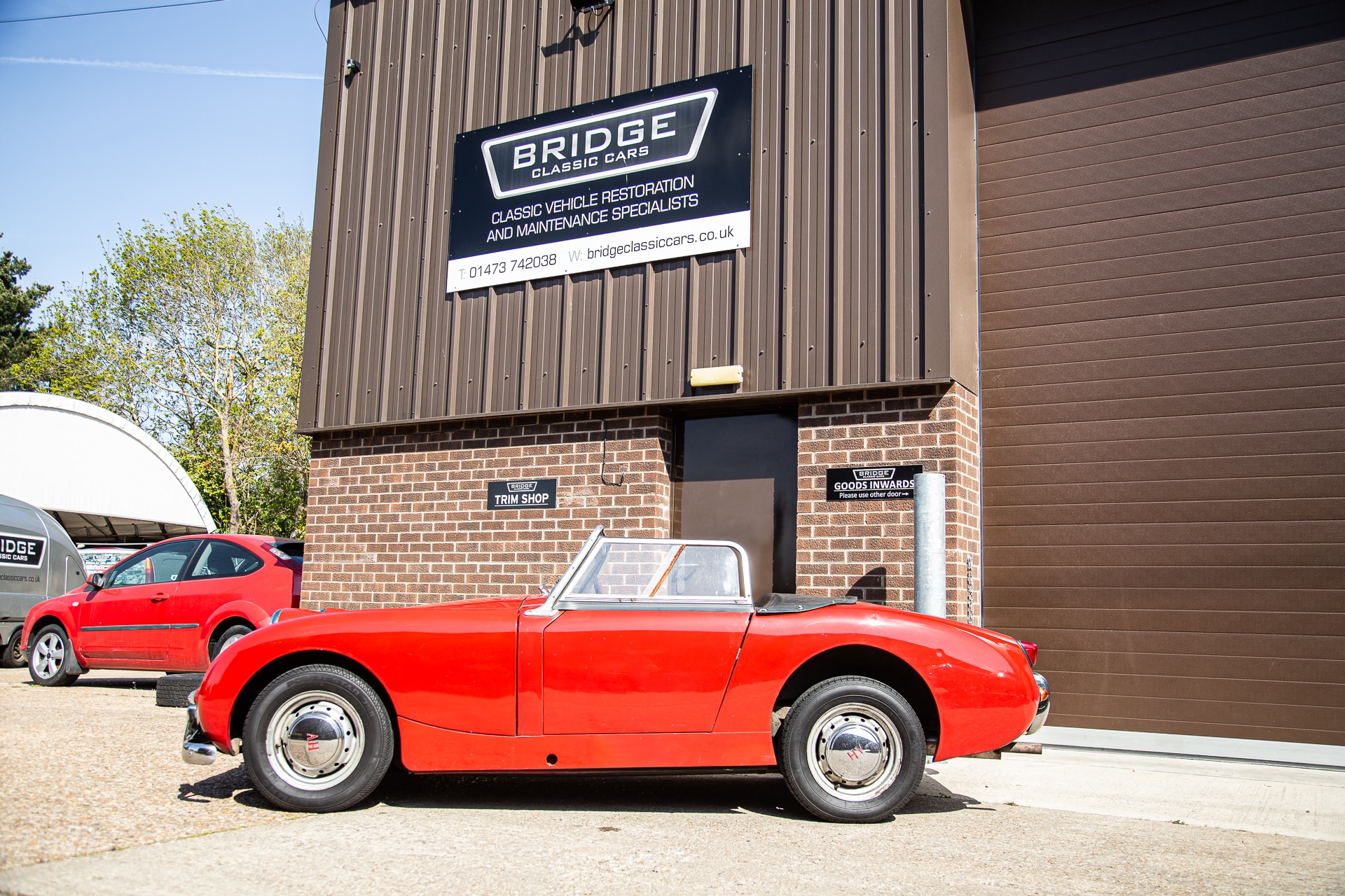 220422 1959 Austin Healey Sprite Leaving 4 1