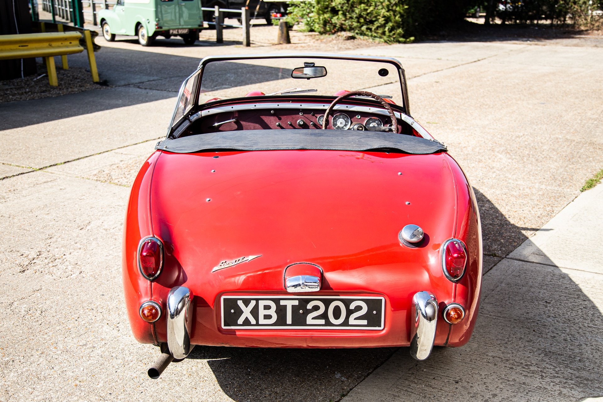 220422 1959 Austin Healey Sprite Leaving 6 1