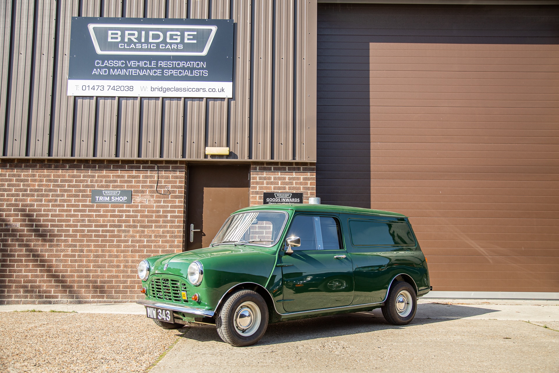 220422 1980 Rover Mini Van 1