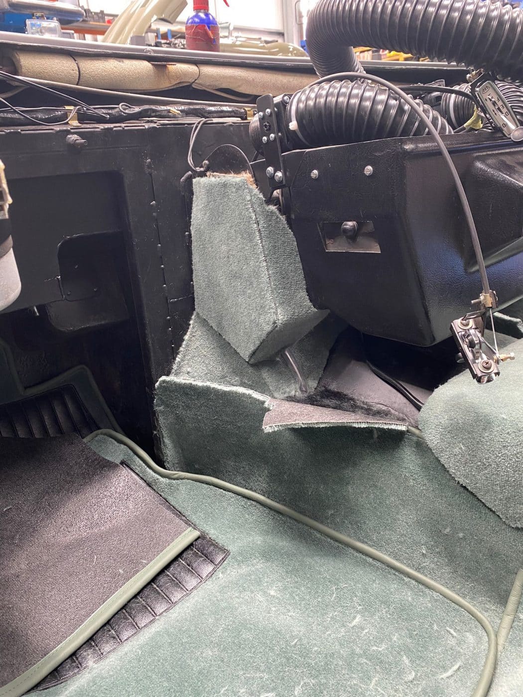 030522 1979 Arrow Ferrari Daytona Interior Carpets and B Pillar 11 1