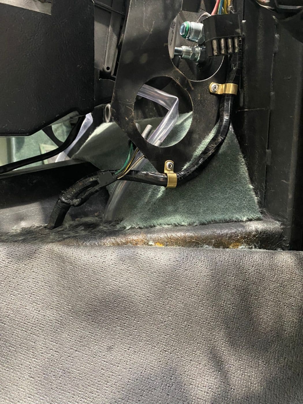 030522 1979 Arrow Ferrari Daytona Interior Carpets and B Pillar 3 1