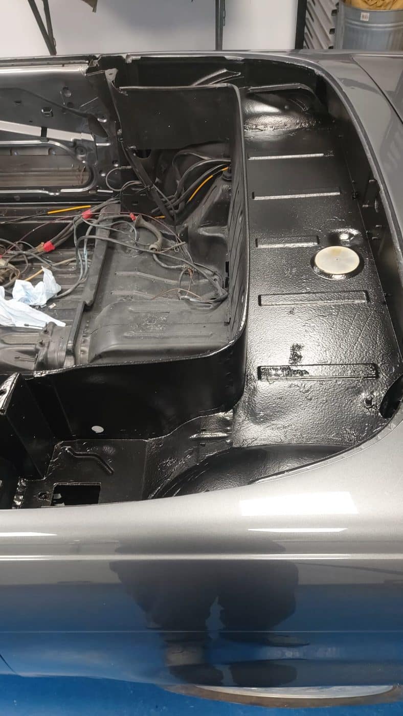 030522 1987 Mercedes 500SL Polish and Paint 23 1