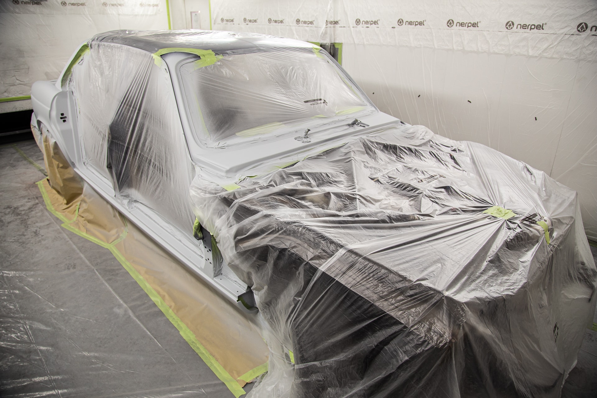 050522 1987 Daimler Double Six in Final Primer 1