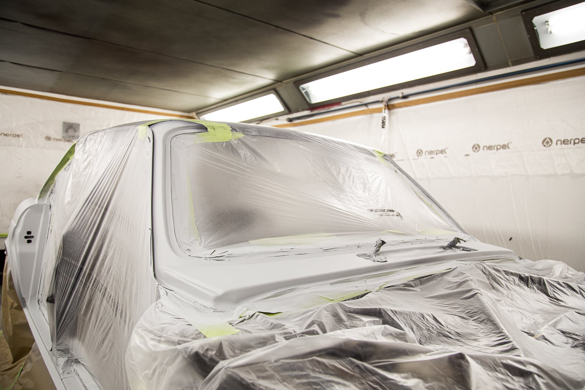 050522 1987 Daimler Double Six in Final Primer 5 1