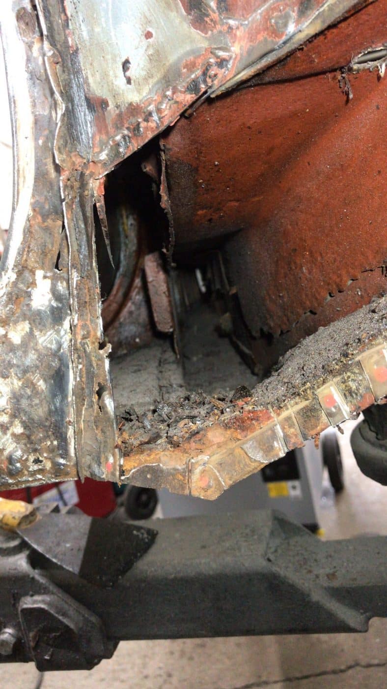 060522 1969 Morris Minor Convertible Rear Quarter Repairs and Arch 14 1