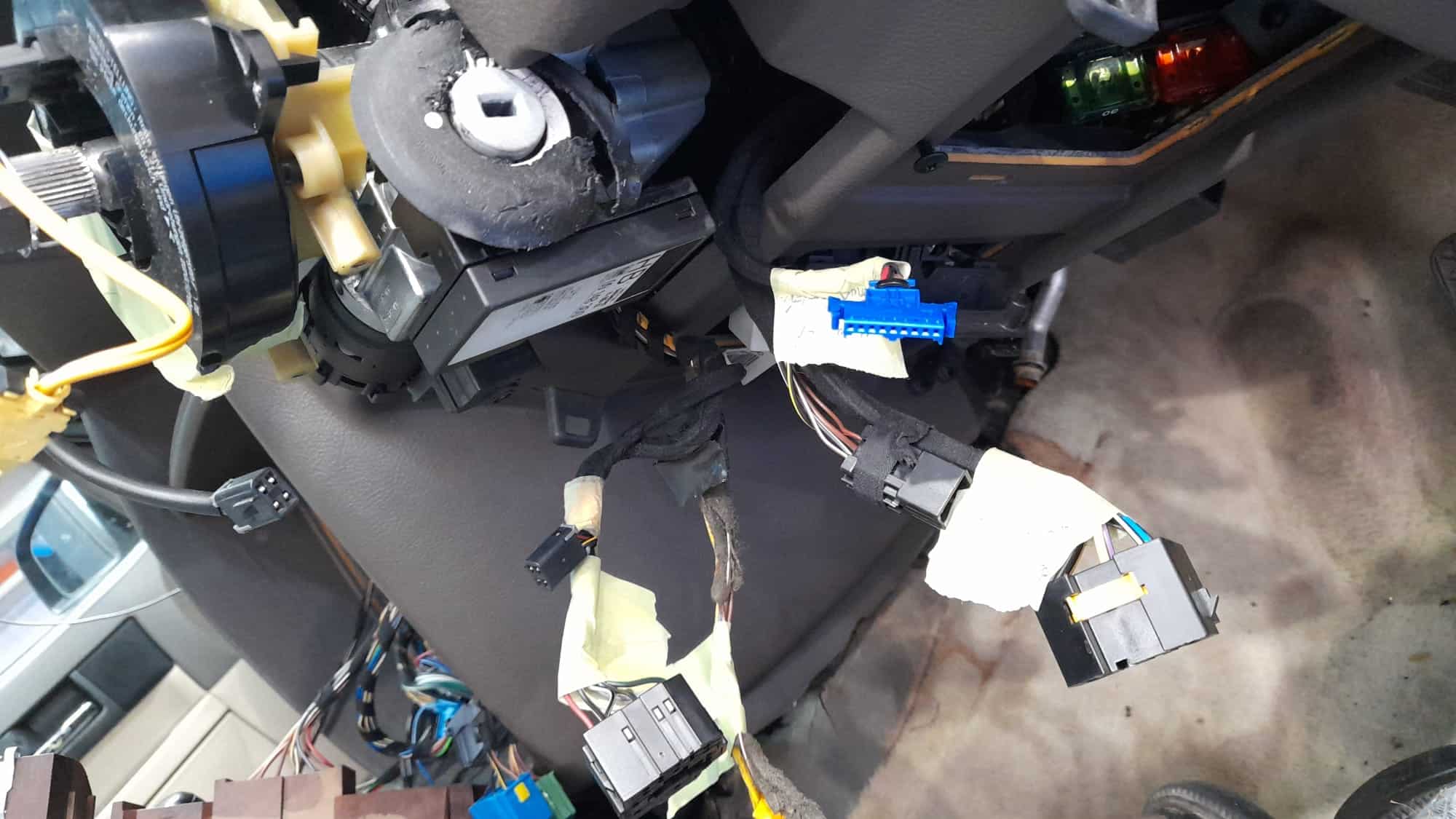 060522 1999 Vauxhall Omega Dash Parts Removed for Heater Matrix Cleaning Parts 22 1