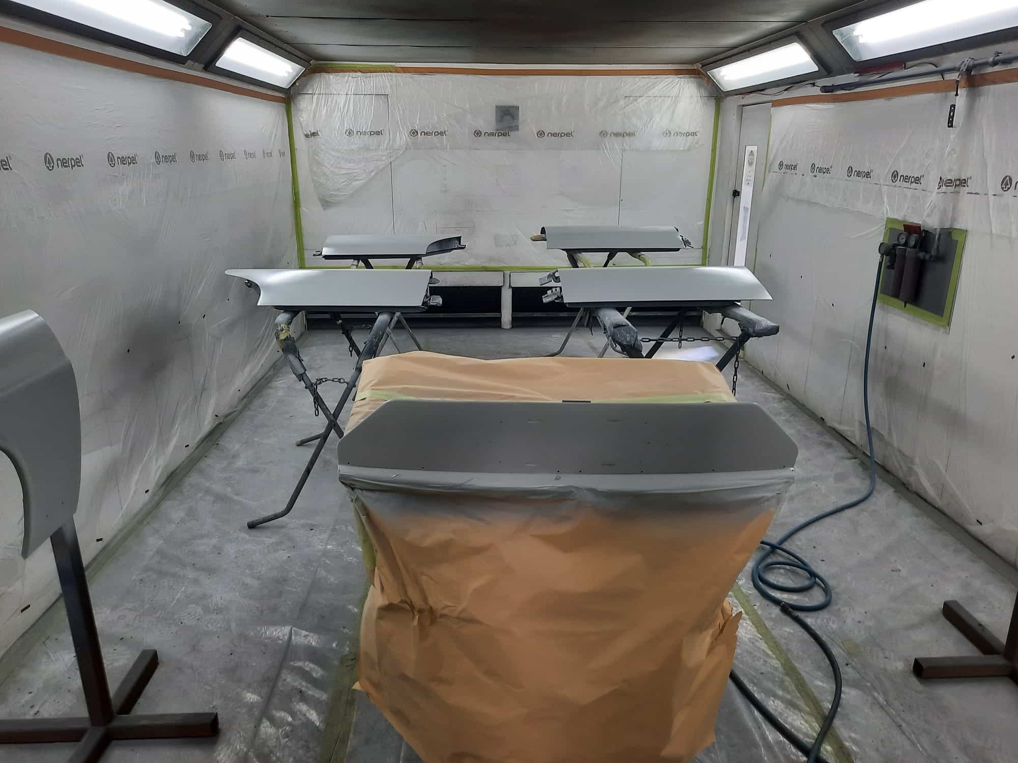 100522 1987 Daimler Double Six Wings and Panels in Primer 13 1