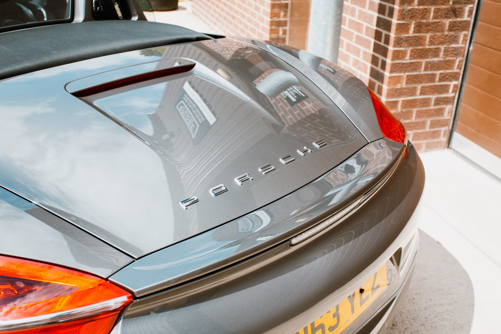 18052021 Porsche Boxster arrives for paintwork repair 13 1