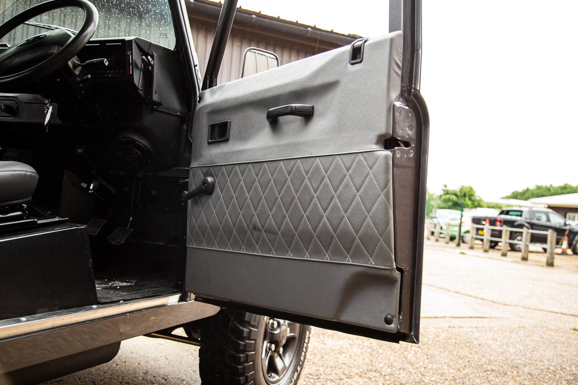 230522 1993 Land Rover Defender 90 Feature Photos 18 1