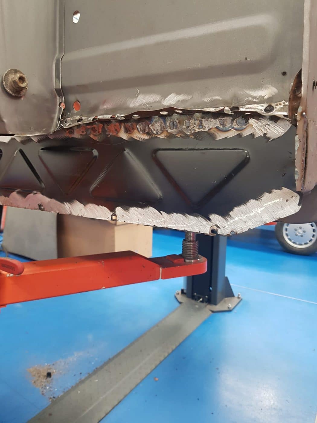 240522 1978 MGB GT Bodyshell Repairs 17 1