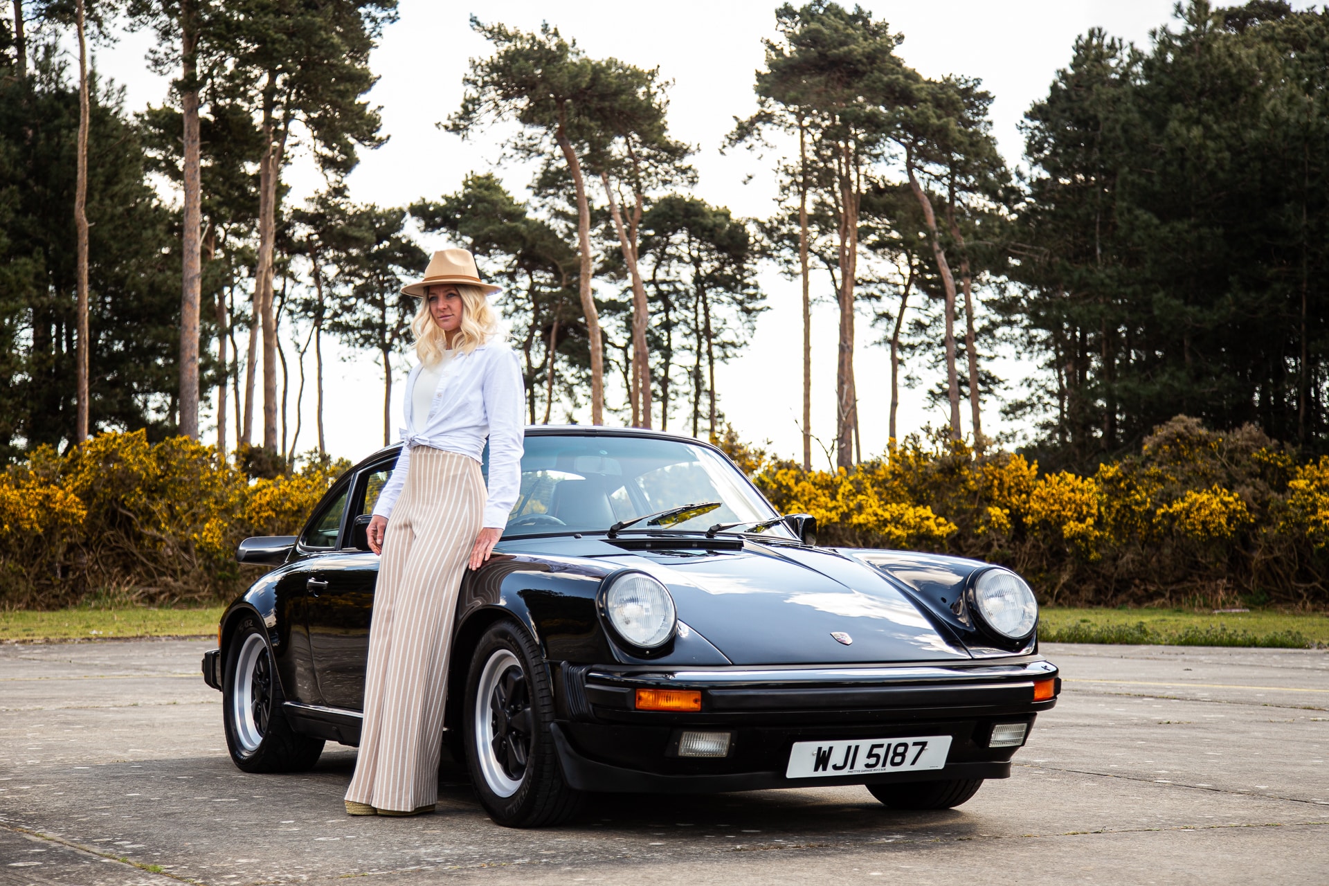 260422 1985 Porsche 911 BTS Photos 25 1