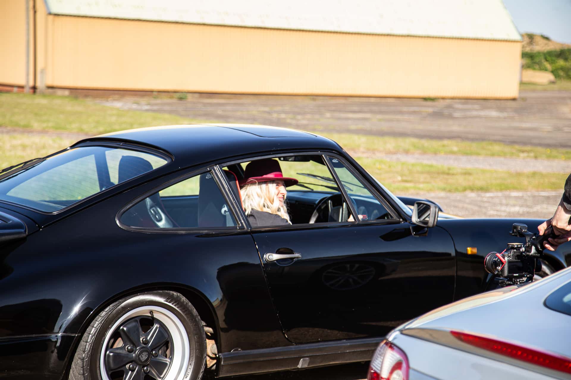260422 1985 Porsche 911 BTS Photos 37 1