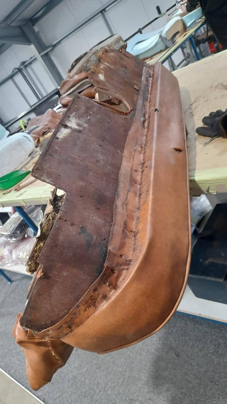 270522 1954 Bristol 405 Rear Seat Base Stripdown 12 1