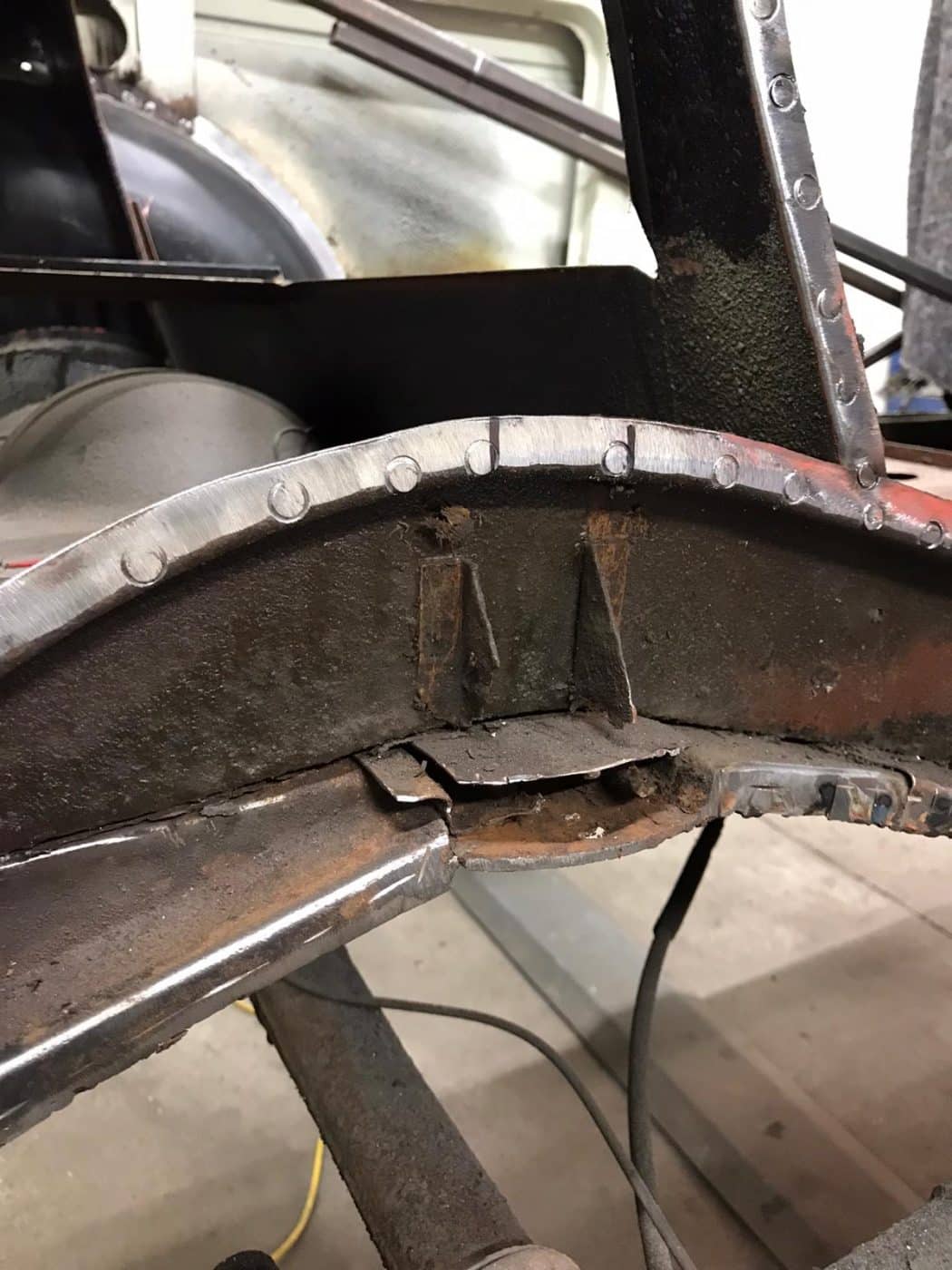 270522 1969 Morris Minor Convertible OSR Inner Arch Repairs 11 1