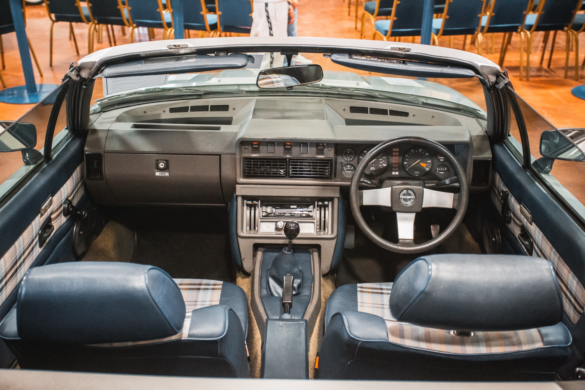 Barons Auction at Sandown 290422 10 1