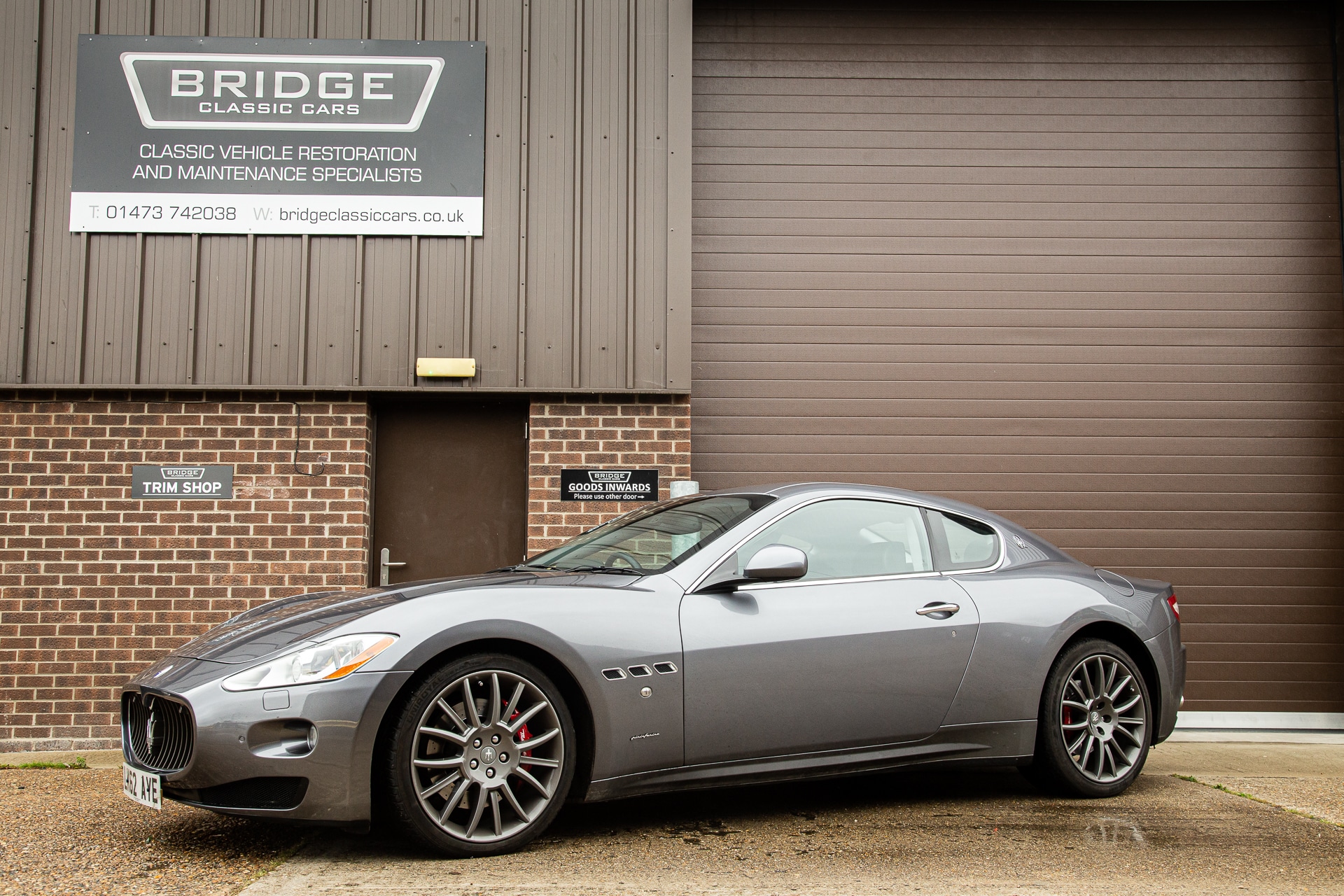 060622 2012 Maserati Gran Turismo 1 1
