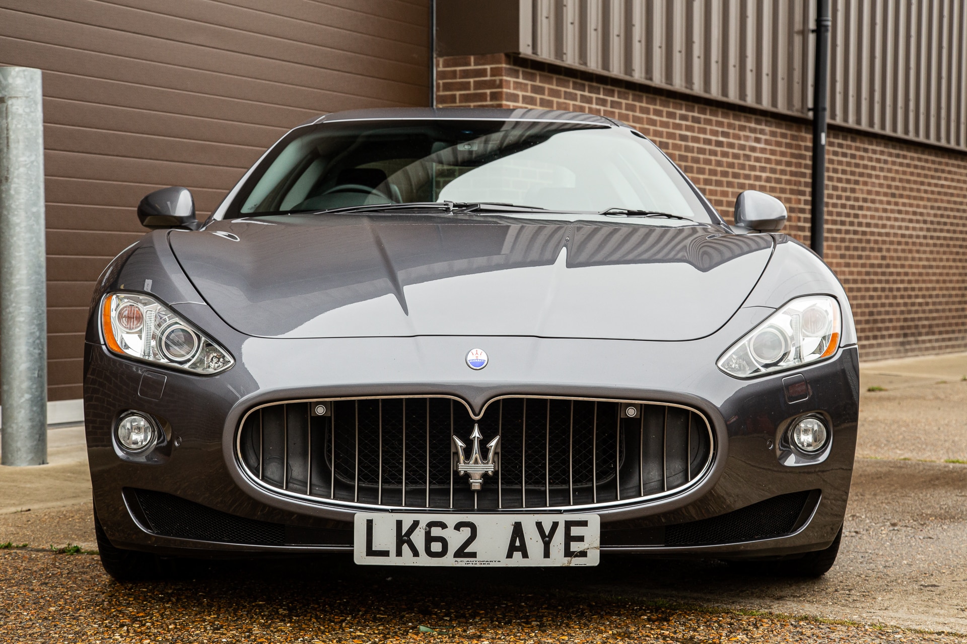 060622 2012 Maserati Gran Turismo 2 1