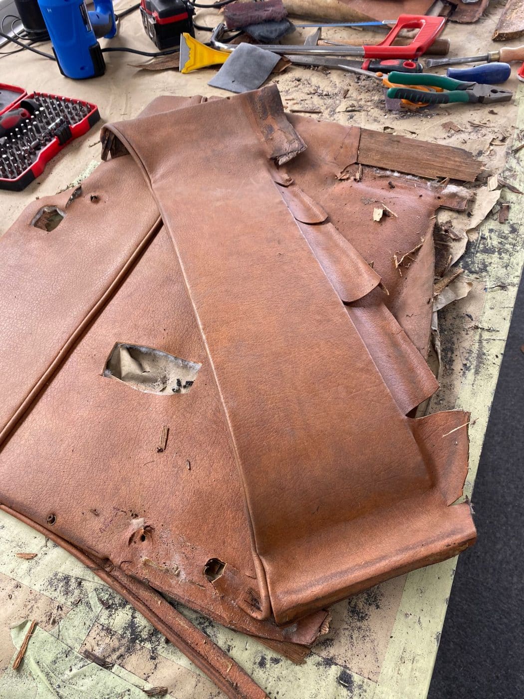 170622 1954 Bristol 405 Rear Door Cars Teardown 14 1