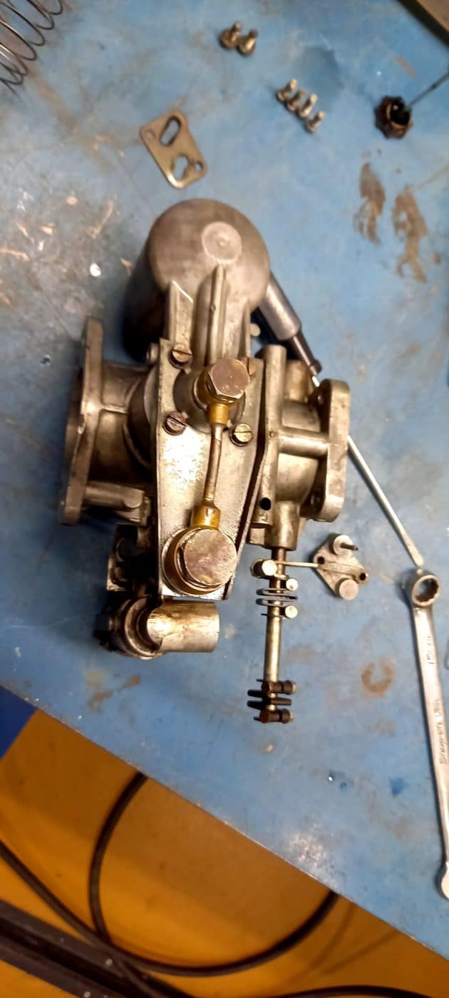 220622 1970 Jaguar XJ Carb Set Up and Balanced Ignition Issue 27 1