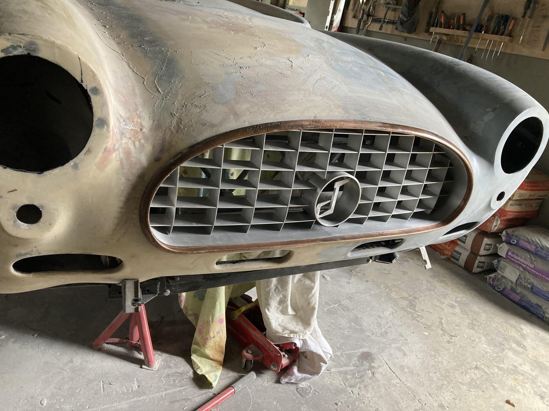 270622 Jensen 541R Custom Made Grille 1 1