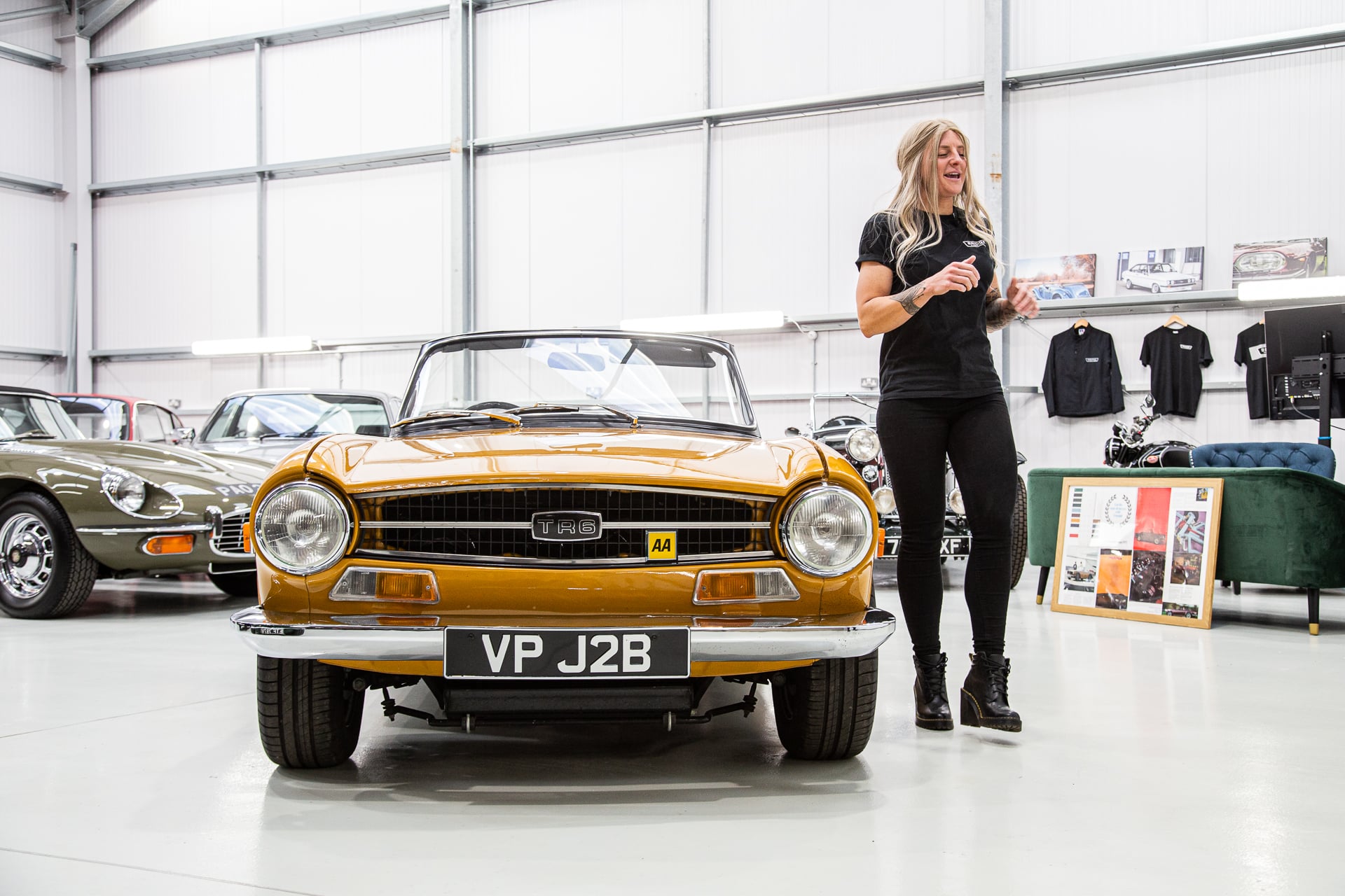 310522 1973 Triumph TR6 Live Draw 1