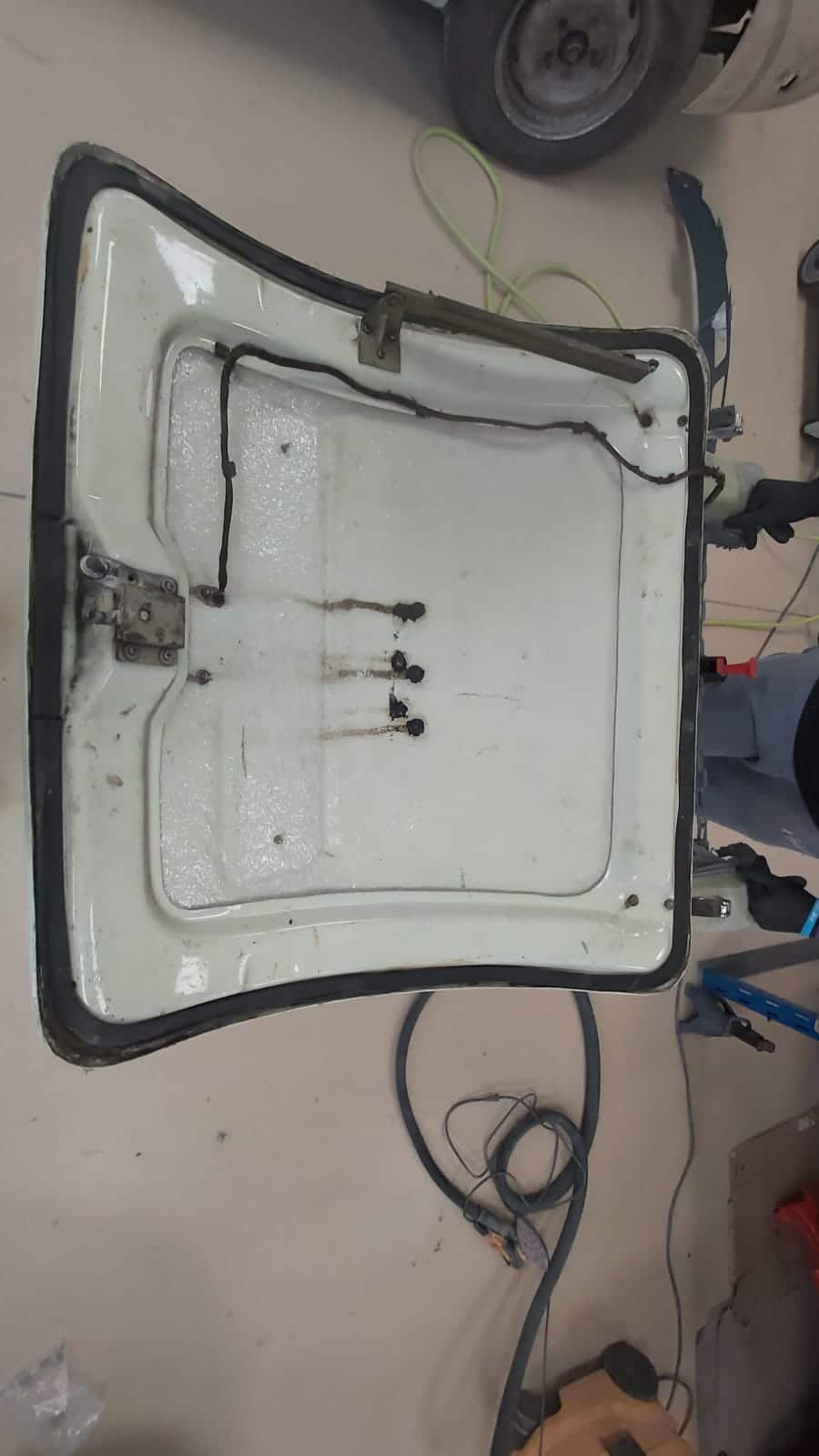 040722 1969 Morris Minor Convertible Bodywork Begins 6 1