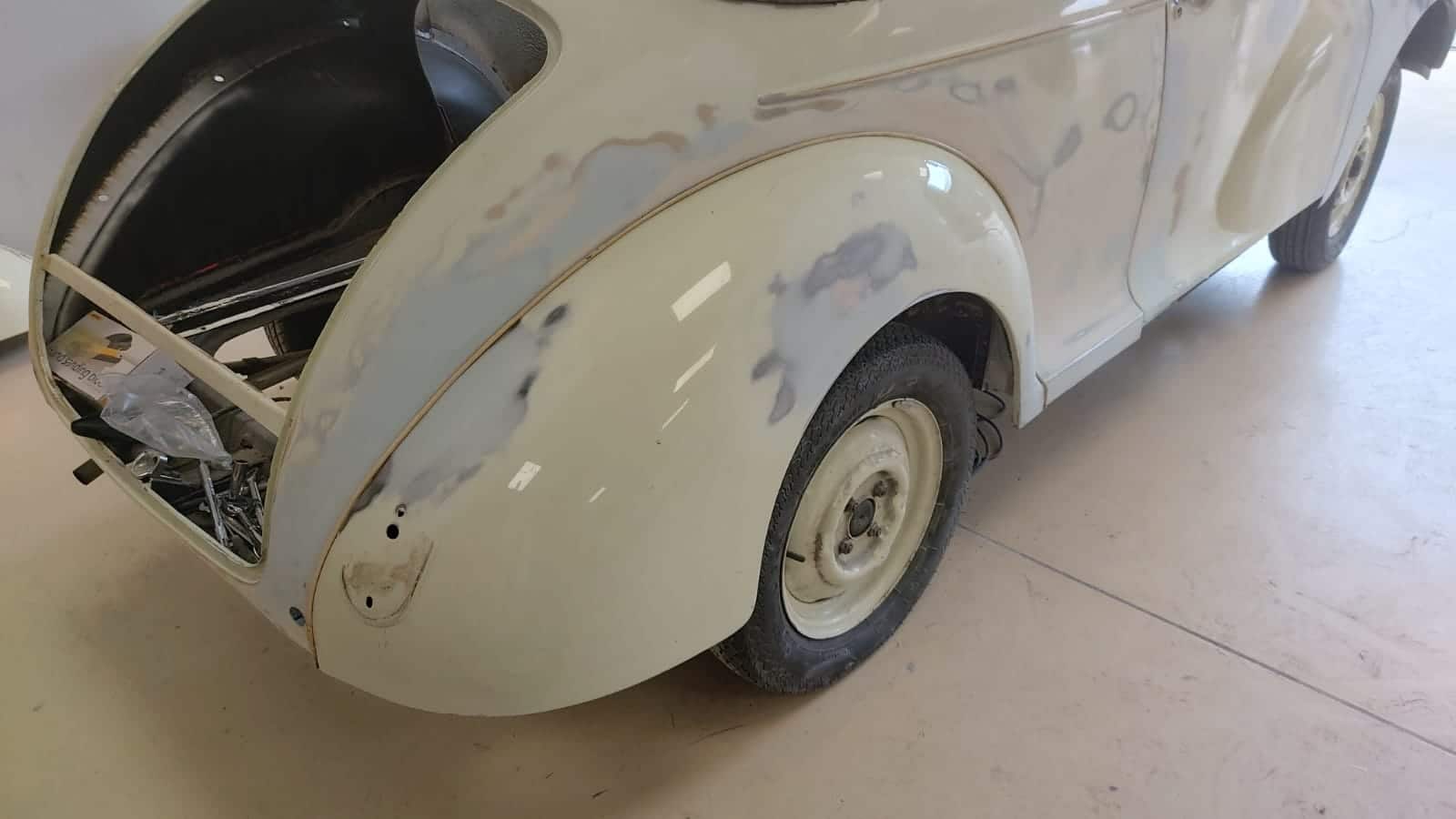 040722 1969 Morris Minor Convertible Bodywork Begins 7 1