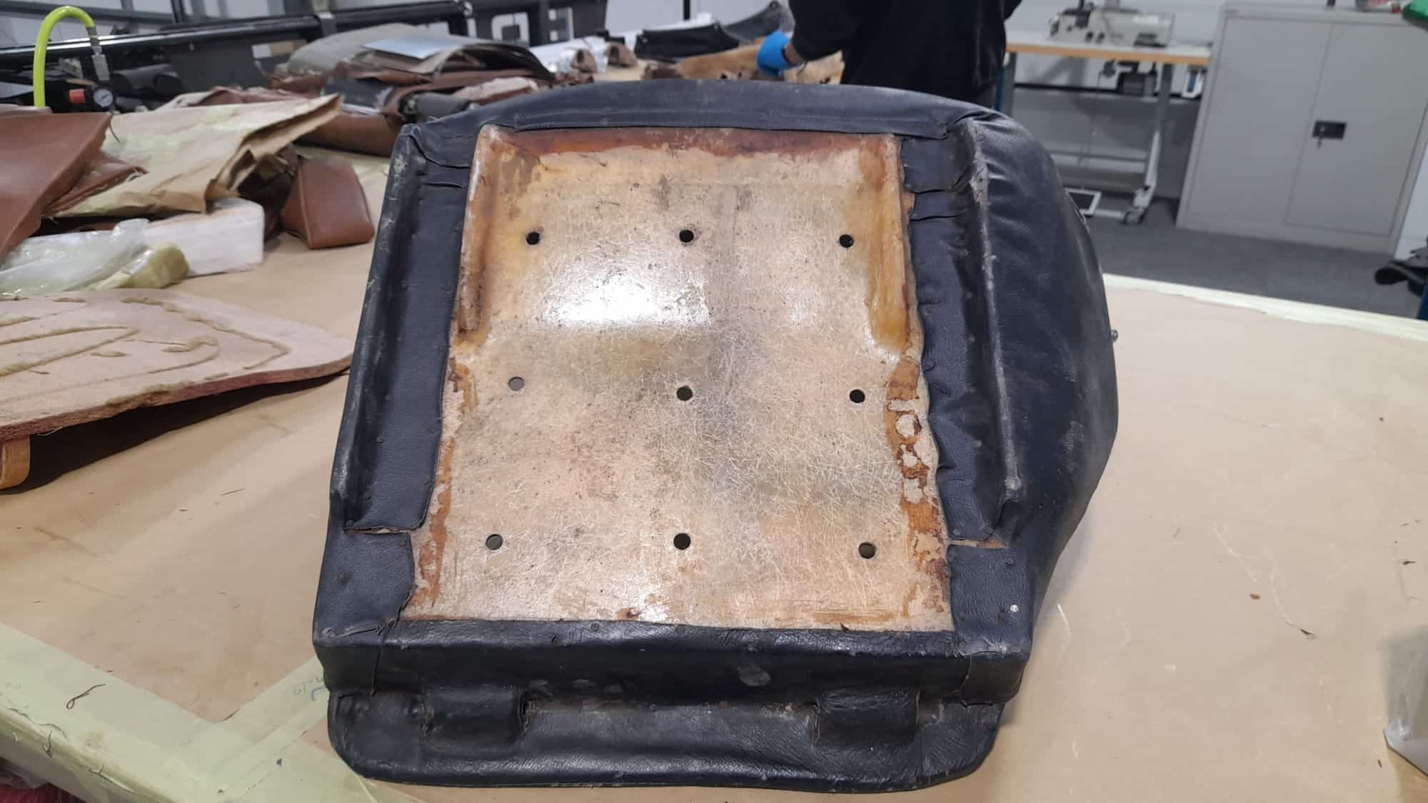 050722 1958 Jensen 541R Front Seat Teardown Refurb and Refoam 4 1