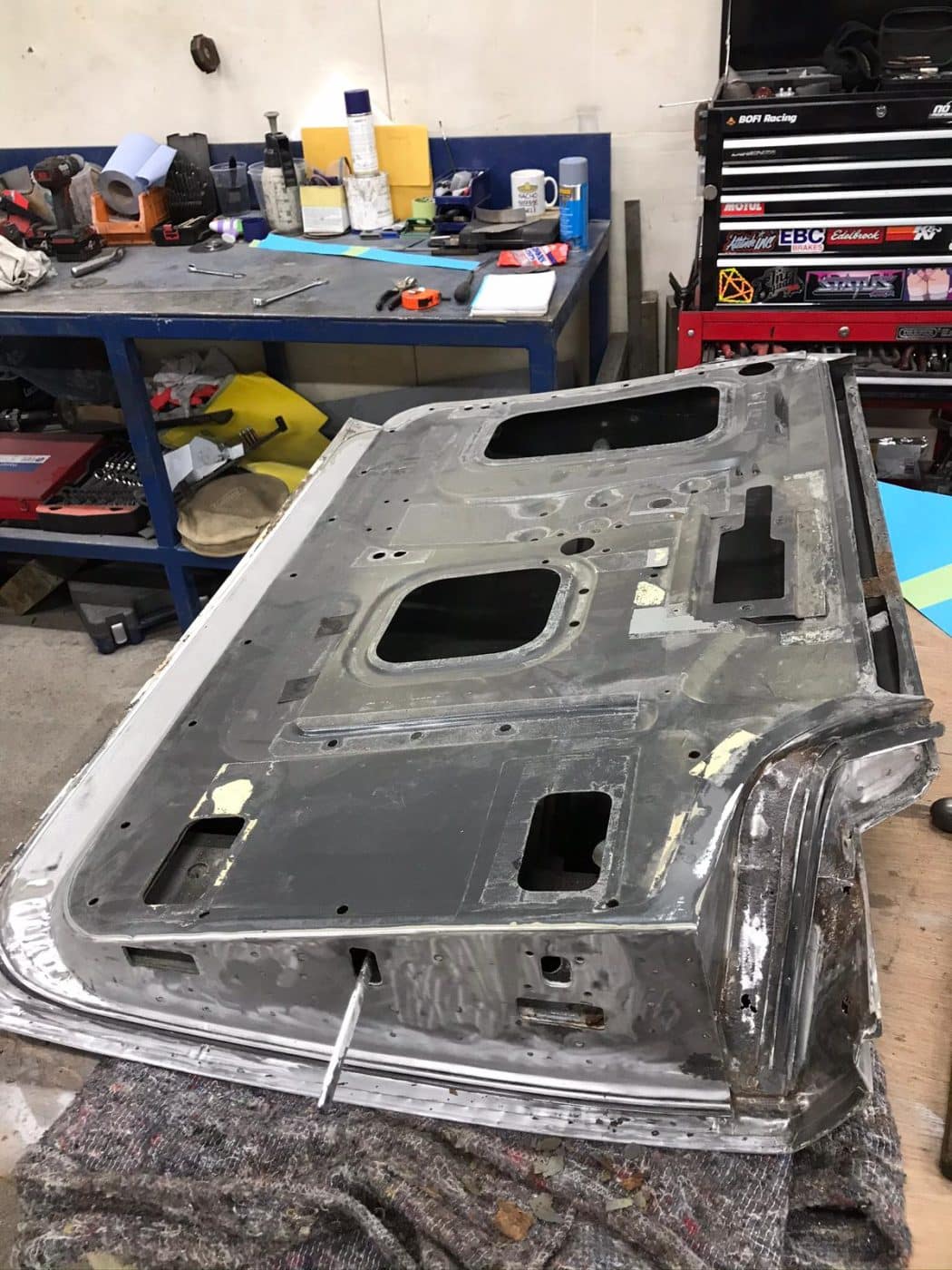 060722 1986 Daimler DS420 Rust Repairs Begin 18 1