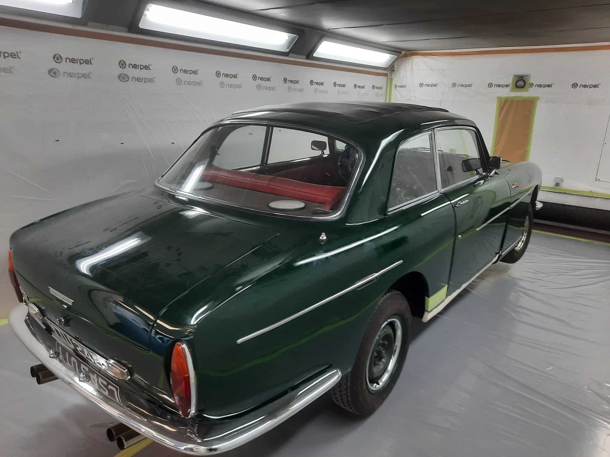 120722 1970 Bristol 411 Sills Painted 2 1