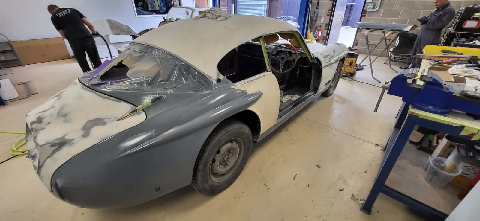 250722 1958 Jensen 541R Filler work complete and in Polyfan 14 1