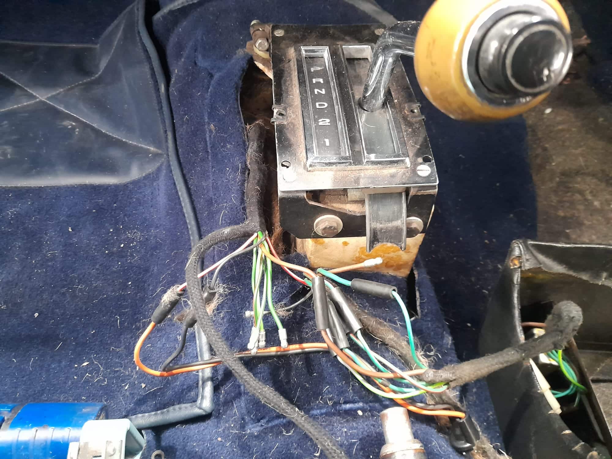 260722 1971 Bristol 411 Interior Wiring Removal 1