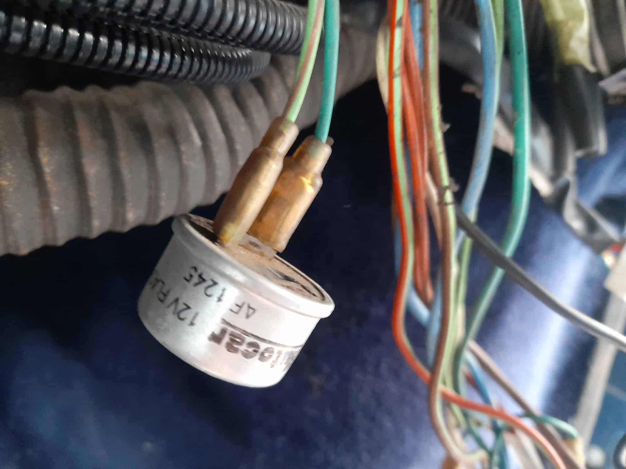 260722 1971 Bristol 411 Interior Wiring Removal 17 1