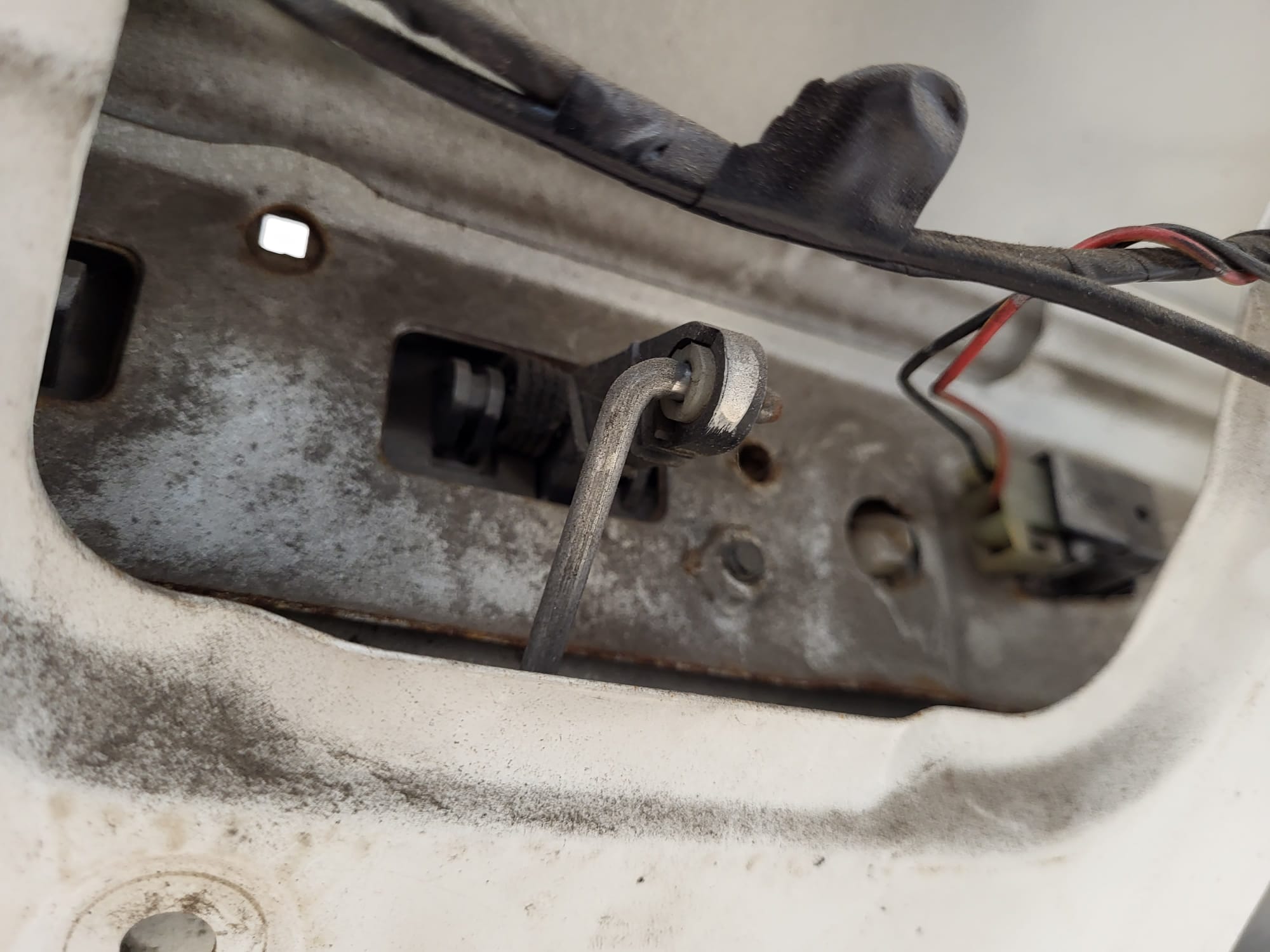 160822 2005 Suzuki Everyvan Adjustments and Strip Down 17 1