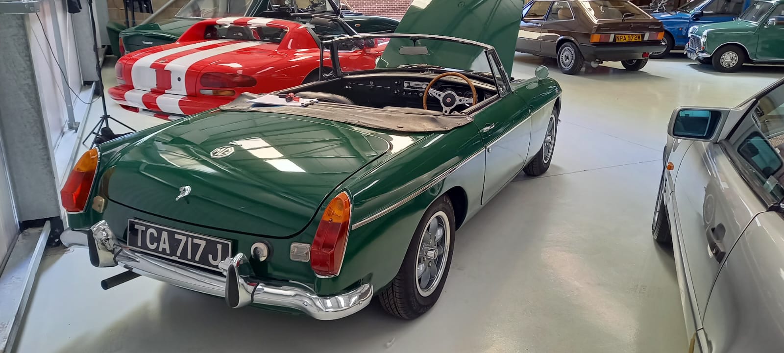 1971 MG B Roadster Brake Master Cylinder, Calipers, Track Rod End, Steering Straighened, Wheel Cylinders and Service (6)