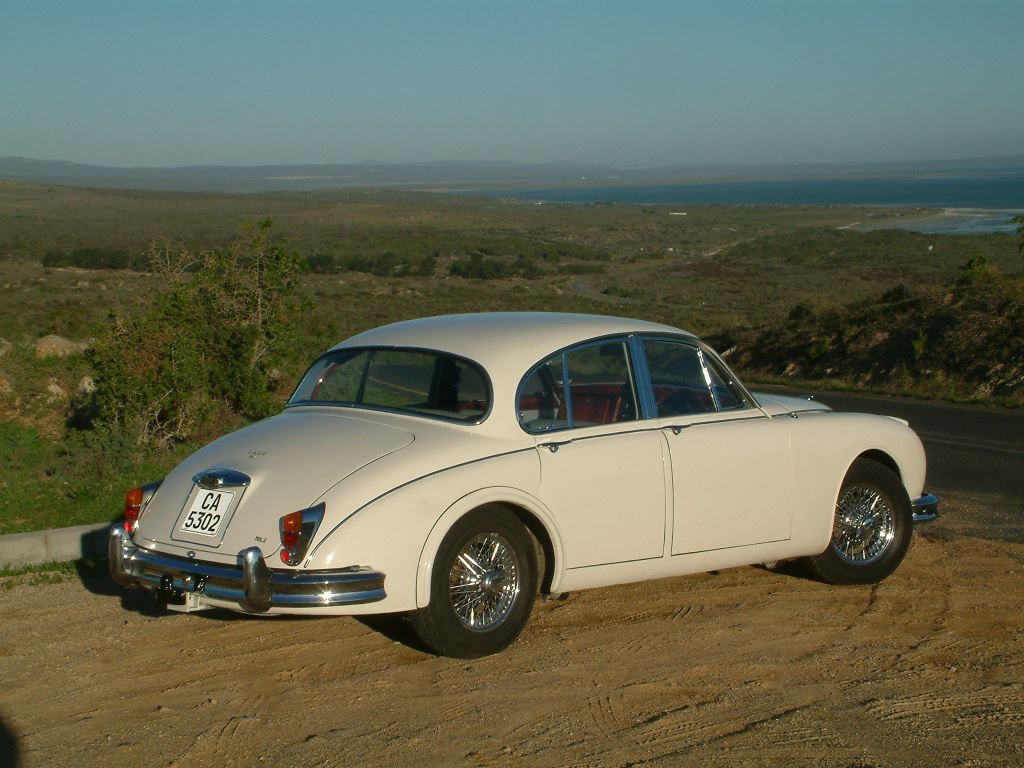 2005.05.28 Jaguar Mk2 Langebaan 1