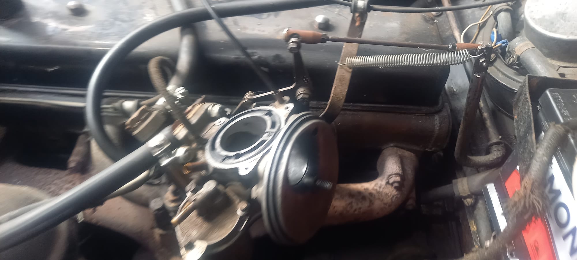 300822 1953 Armstrong Hurricane Carburettor Strip and Clean 8 1