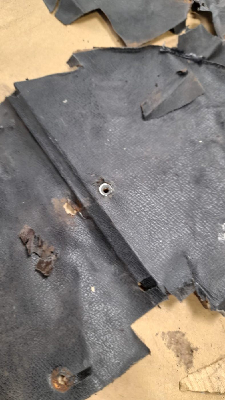 300822 1958 Jensen 541R Glovebox Retrim 6 1