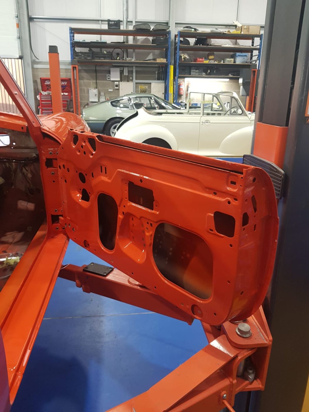 300822 1978 MG B GT Panels Back On 2 1